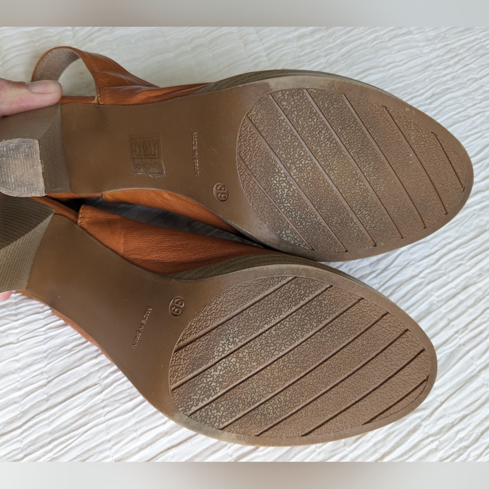 ANYOVI Leather Slingback Pumps - Picture 5 of 6